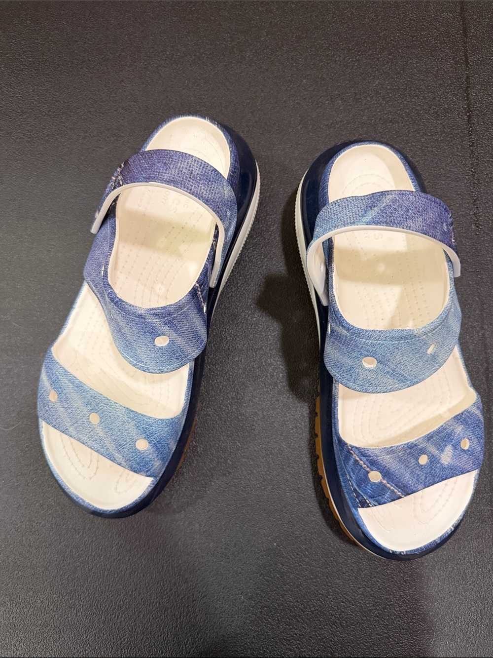 CROCS men’s denim Style Blue platform Sandals